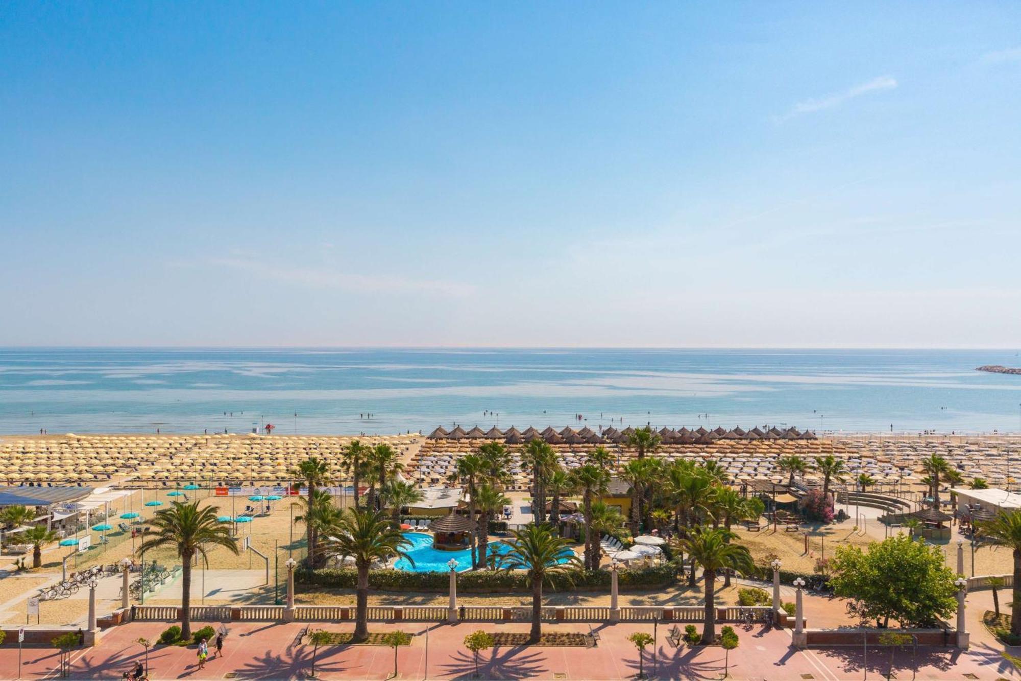 Hotel Europa Beach Village จูเลียโนวา ภายนอก รูปภาพ