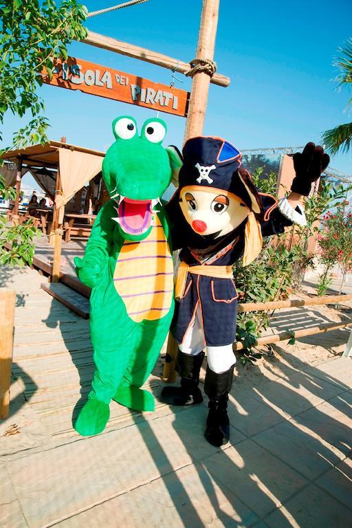 Hotel Europa Beach Village จูเลียโนวา ภายนอก รูปภาพ