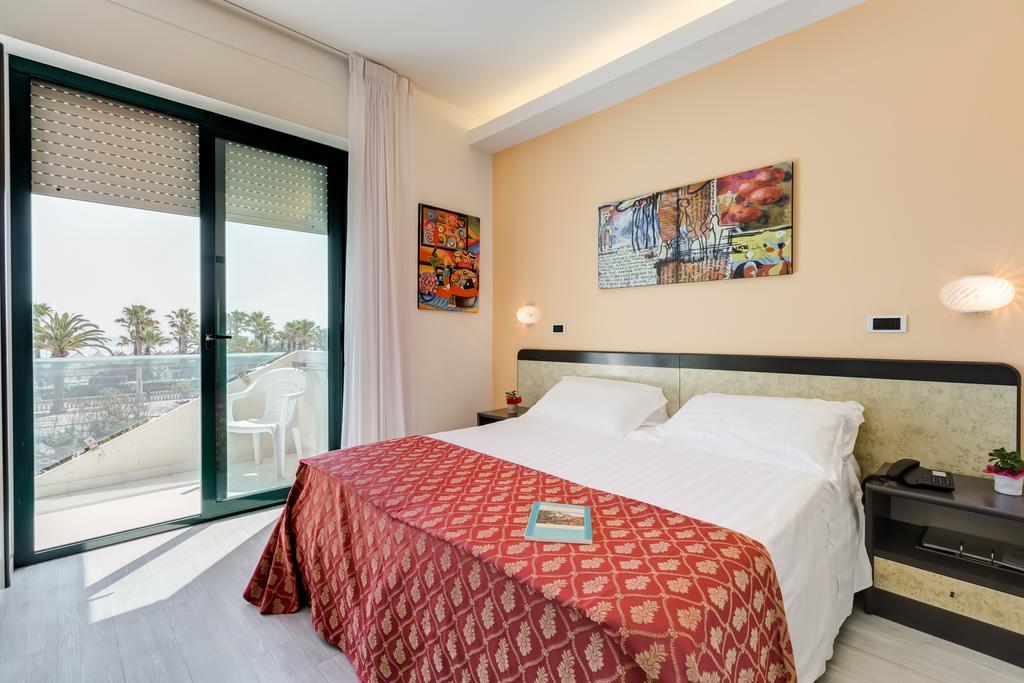 Hotel Europa Beach Village จูเลียโนวา ห้อง รูปภาพ
