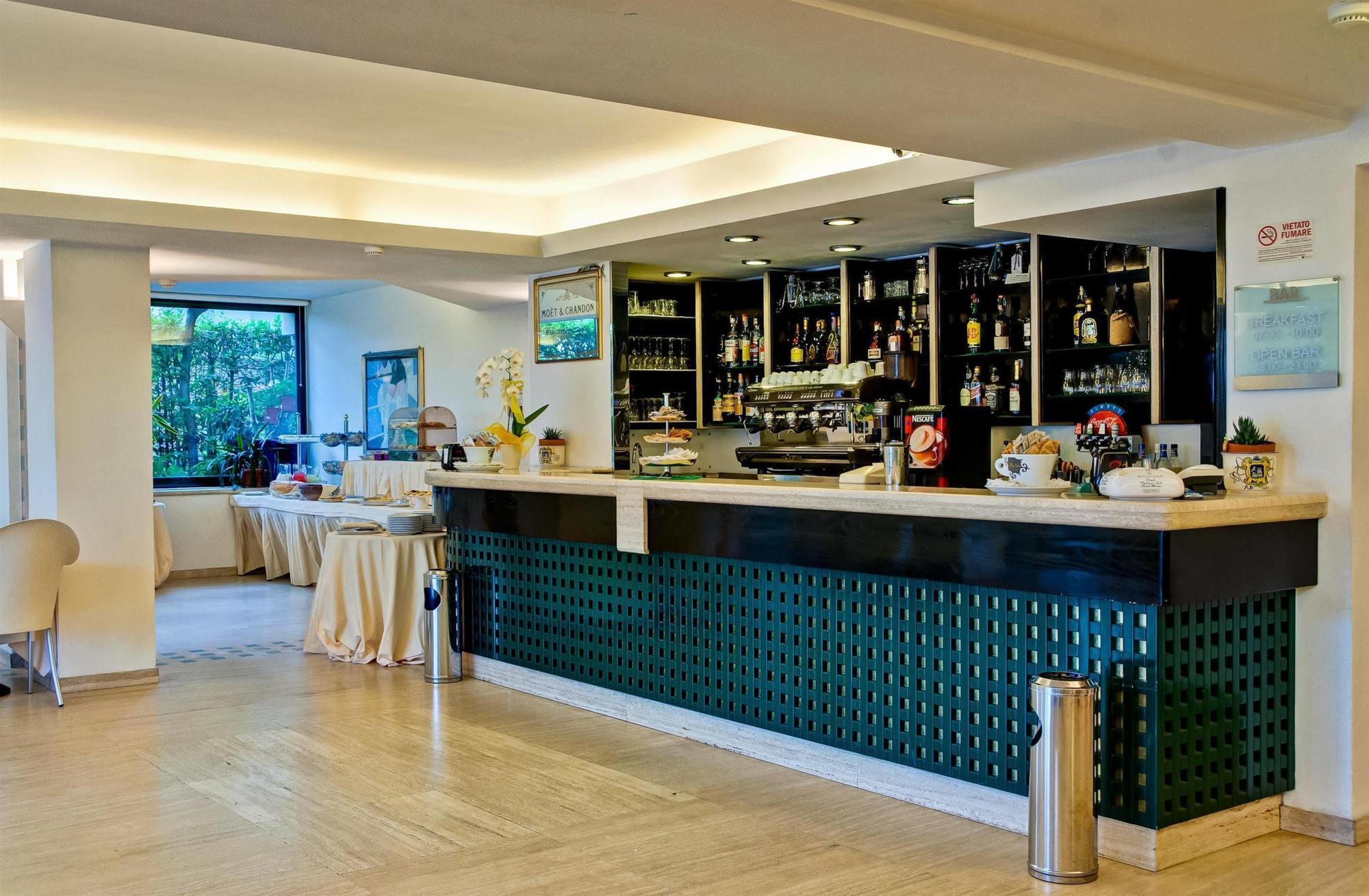 Hotel Europa Beach Village จูเลียโนวา ภายนอก รูปภาพ