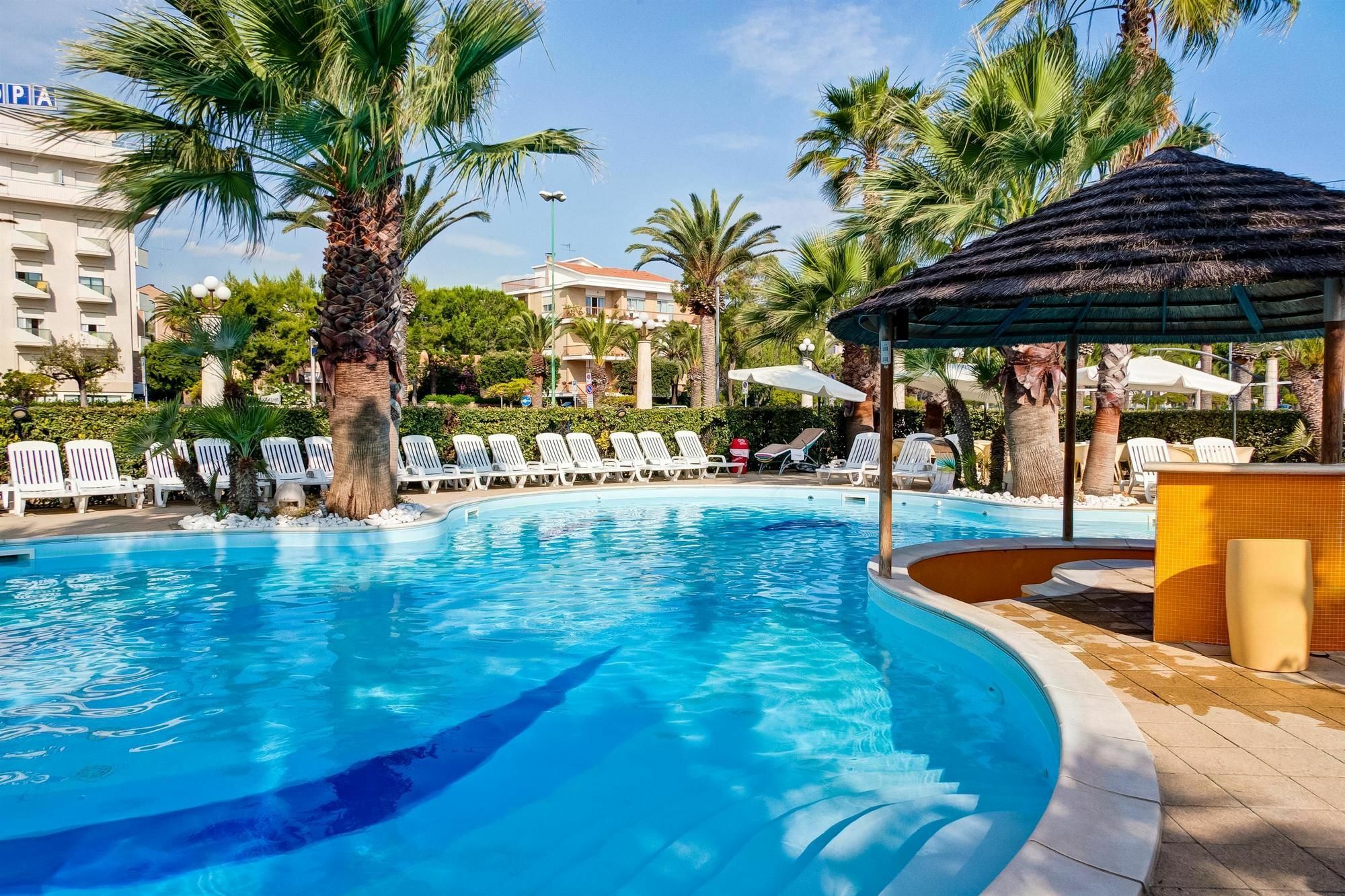 Hotel Europa Beach Village จูเลียโนวา ภายนอก รูปภาพ